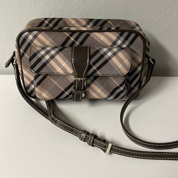 Burberry Handbags - New 2 pc Burberry  Nova Check BLUE LABEL LONDON Crossbody, Camera Bag Scarf